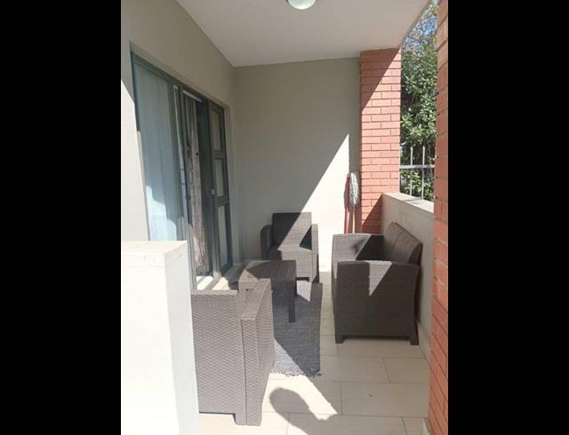 2 BEDROOM APARTMENT FOR SALE IN UMHLANGA RIDGE